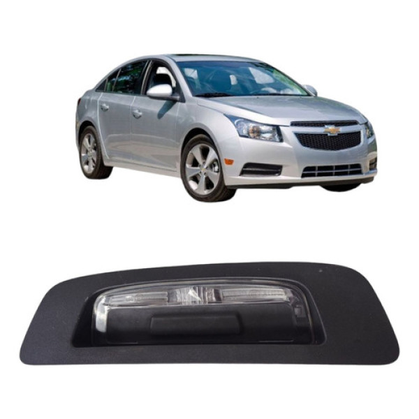 Maçaneta C/luz Placa Tampa Traseira Chevrolet Cruze Original
