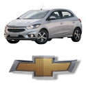 Emblema Grade Dianteira Gm Onix Prisma 2017 A 2019 Original Prateado